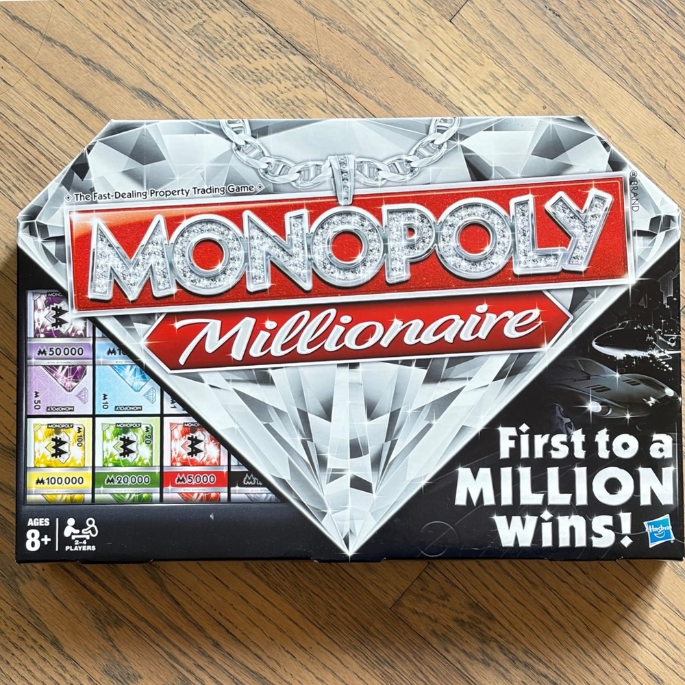 Hasbro Monopoly Millionaire Board Game Property Trading Diamond‎ New Open Box